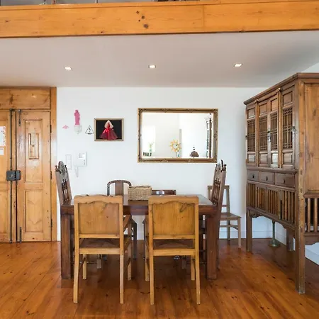 Flh Chiado Skyline Apartment *